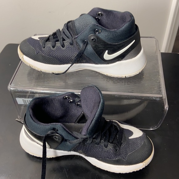 Nike KDTrey5 sneaker - Picture 4 of 9